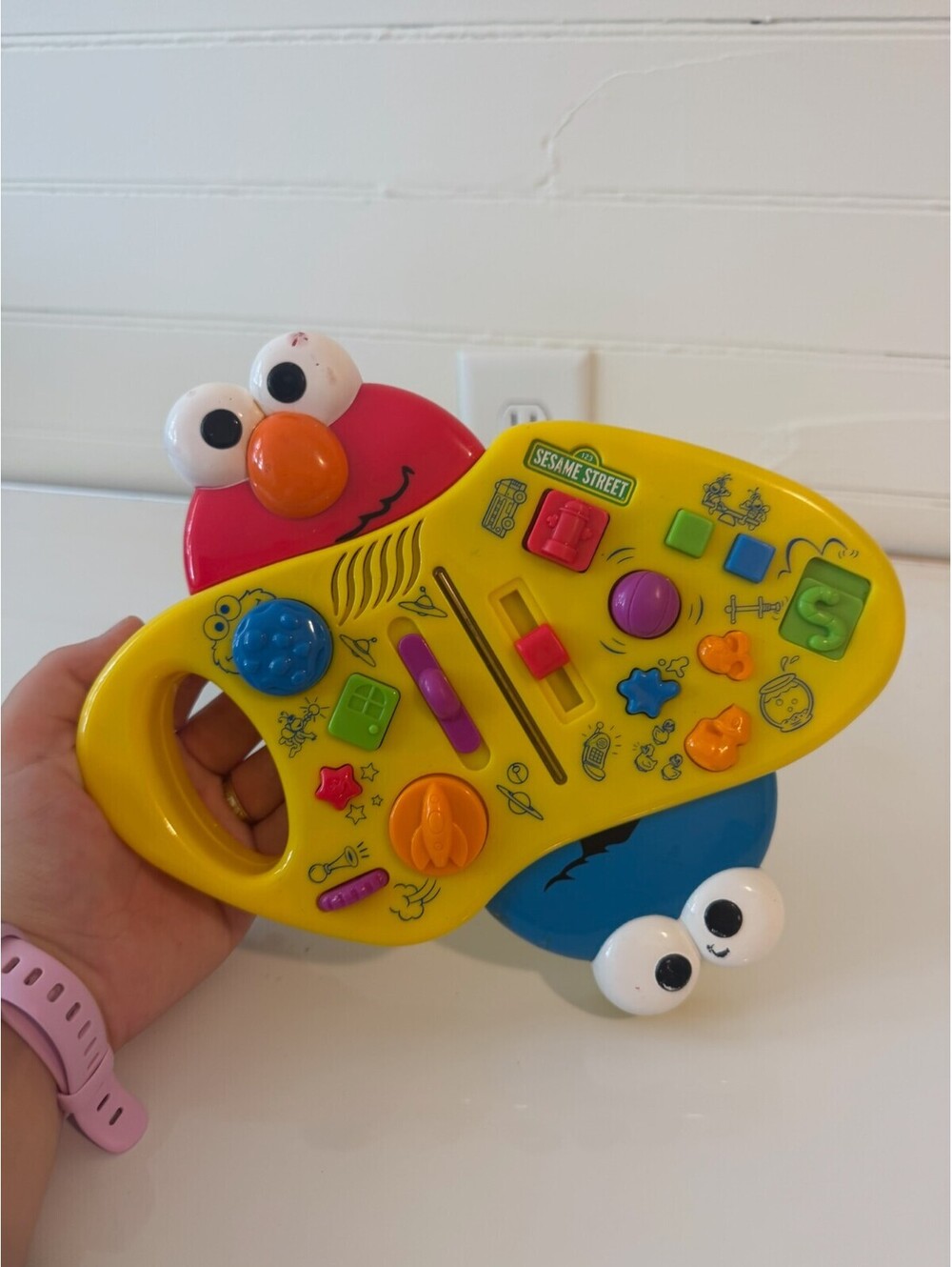 2003 Sesame Street Giggle Sound Station Toy